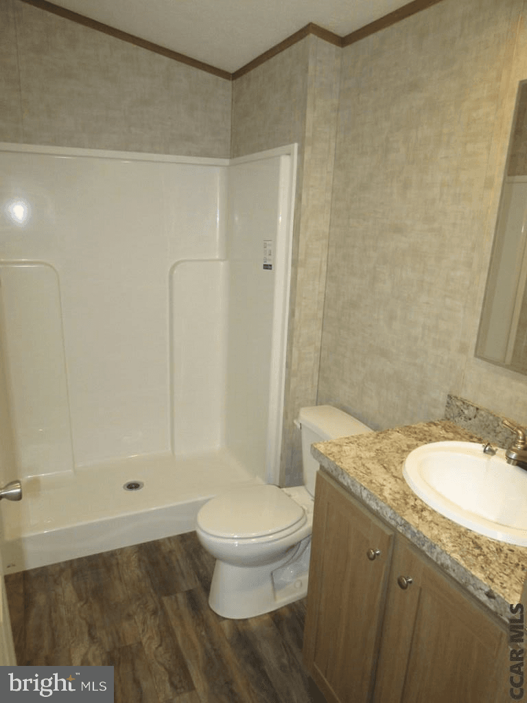382 Hawk Lane photo 6
