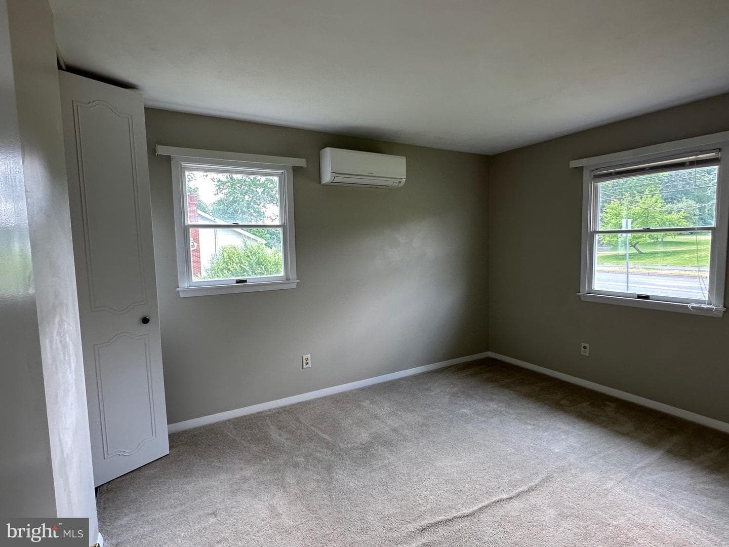 819 Science Park Road photo 14