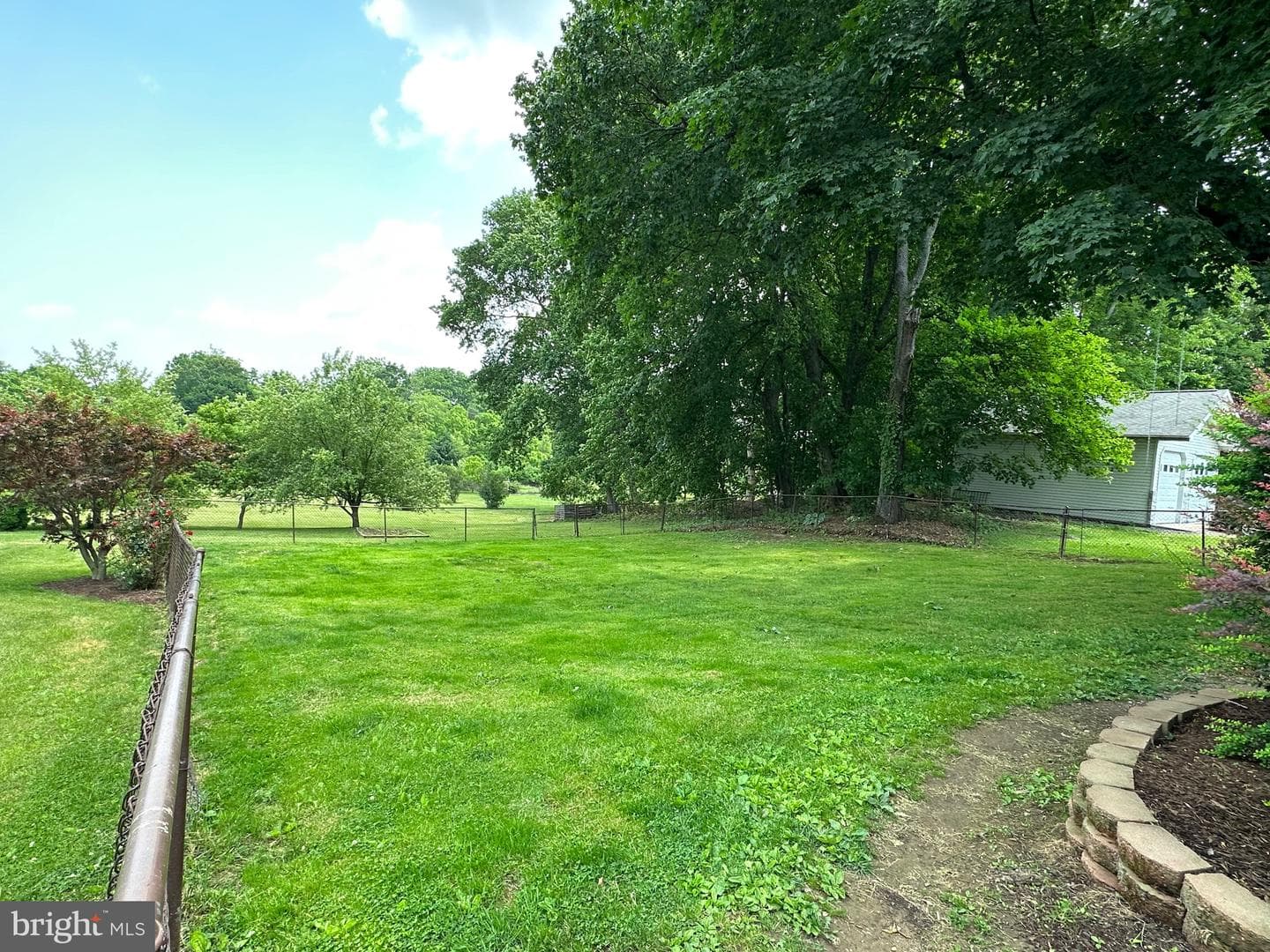 819 Science Park Road photo 3