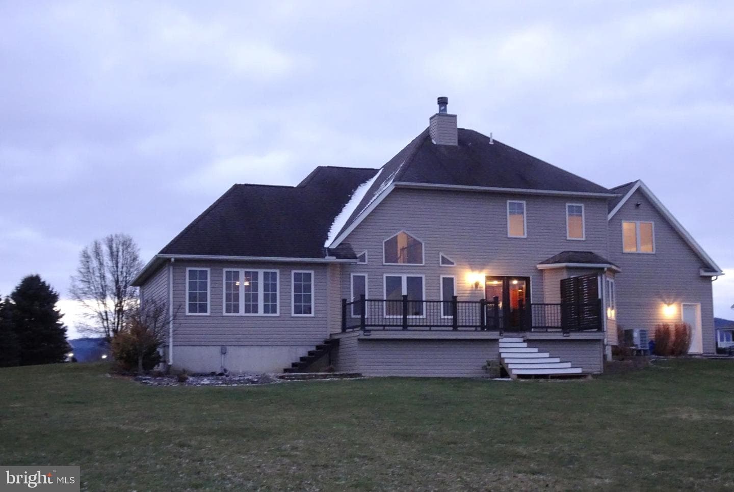 145 Summit Drive photo 4