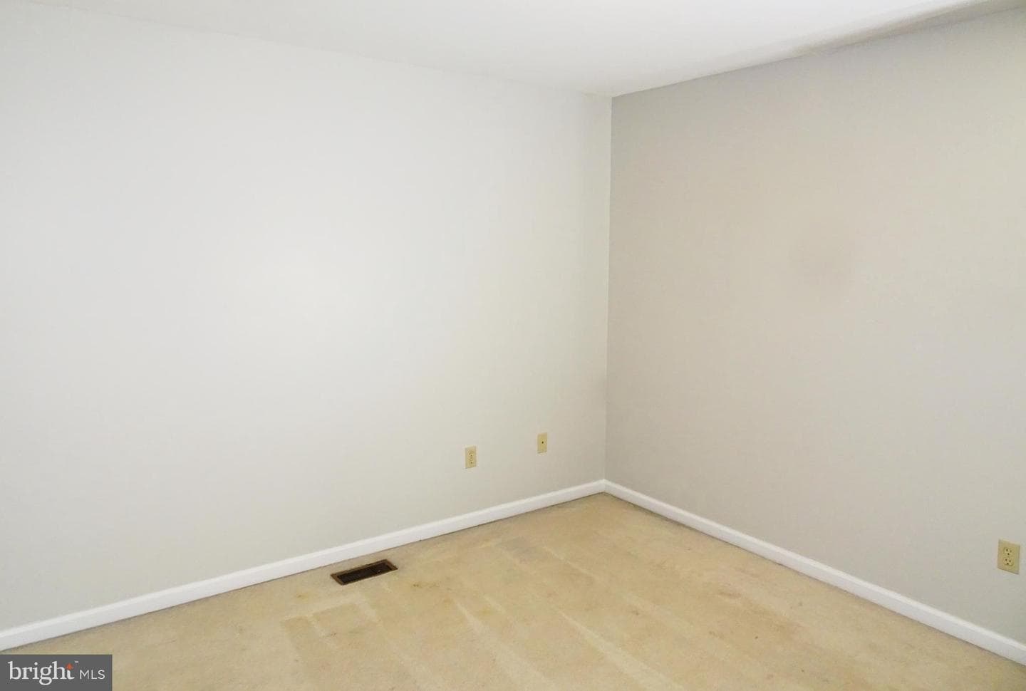 145 Summit Drive photo 43