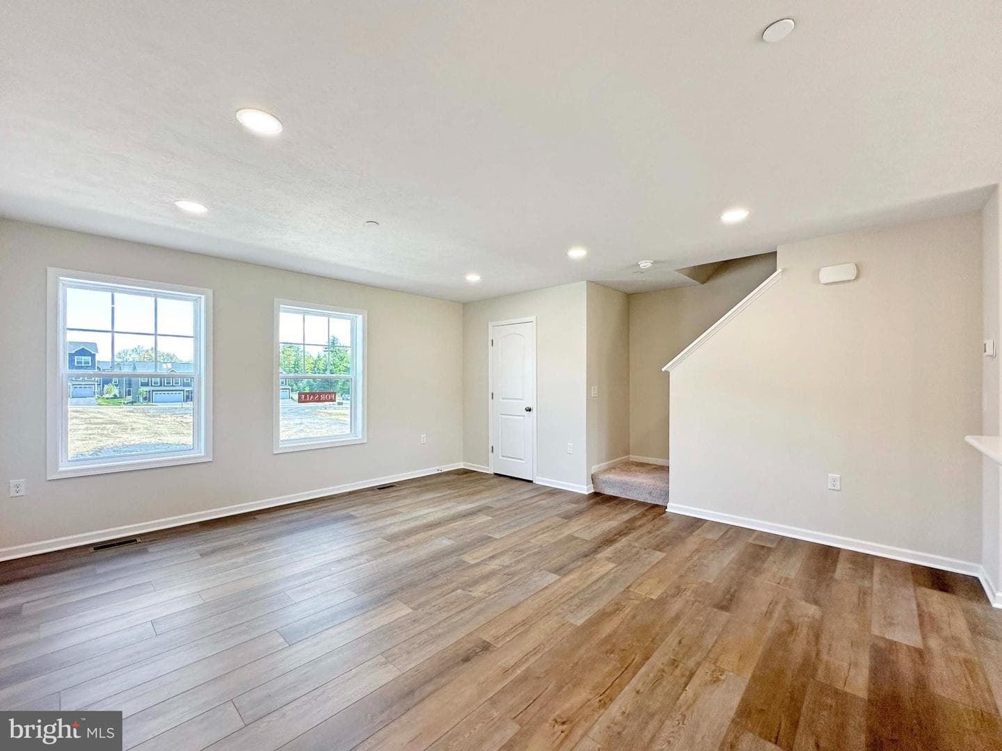 110 Dolomite Drive photo 17