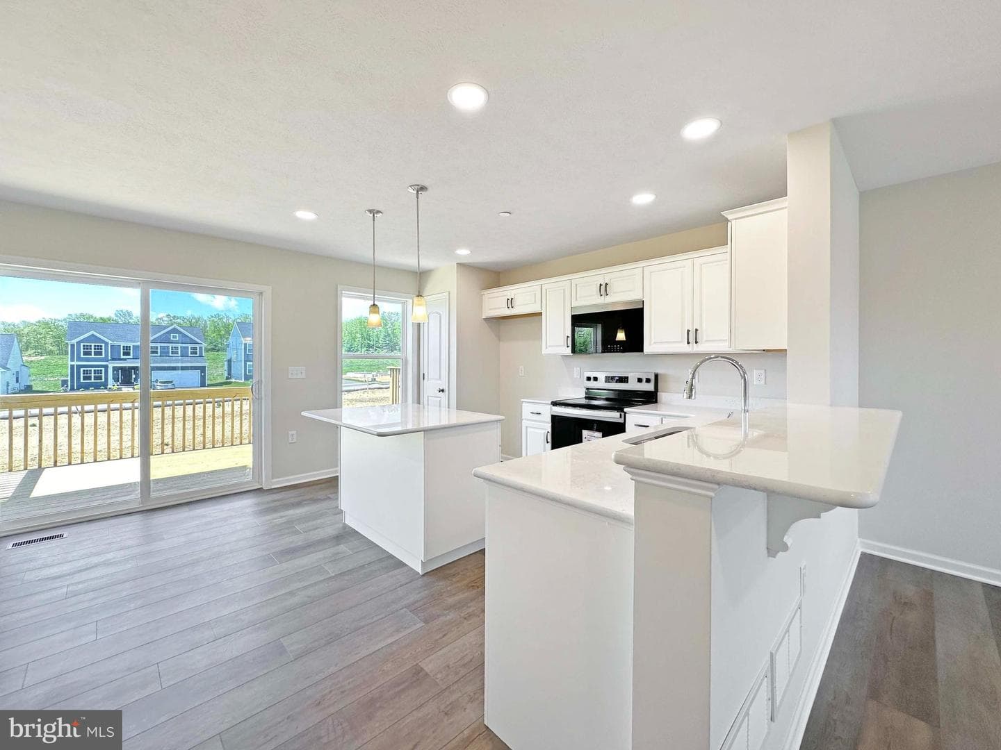110 Dolomite Drive photo 5