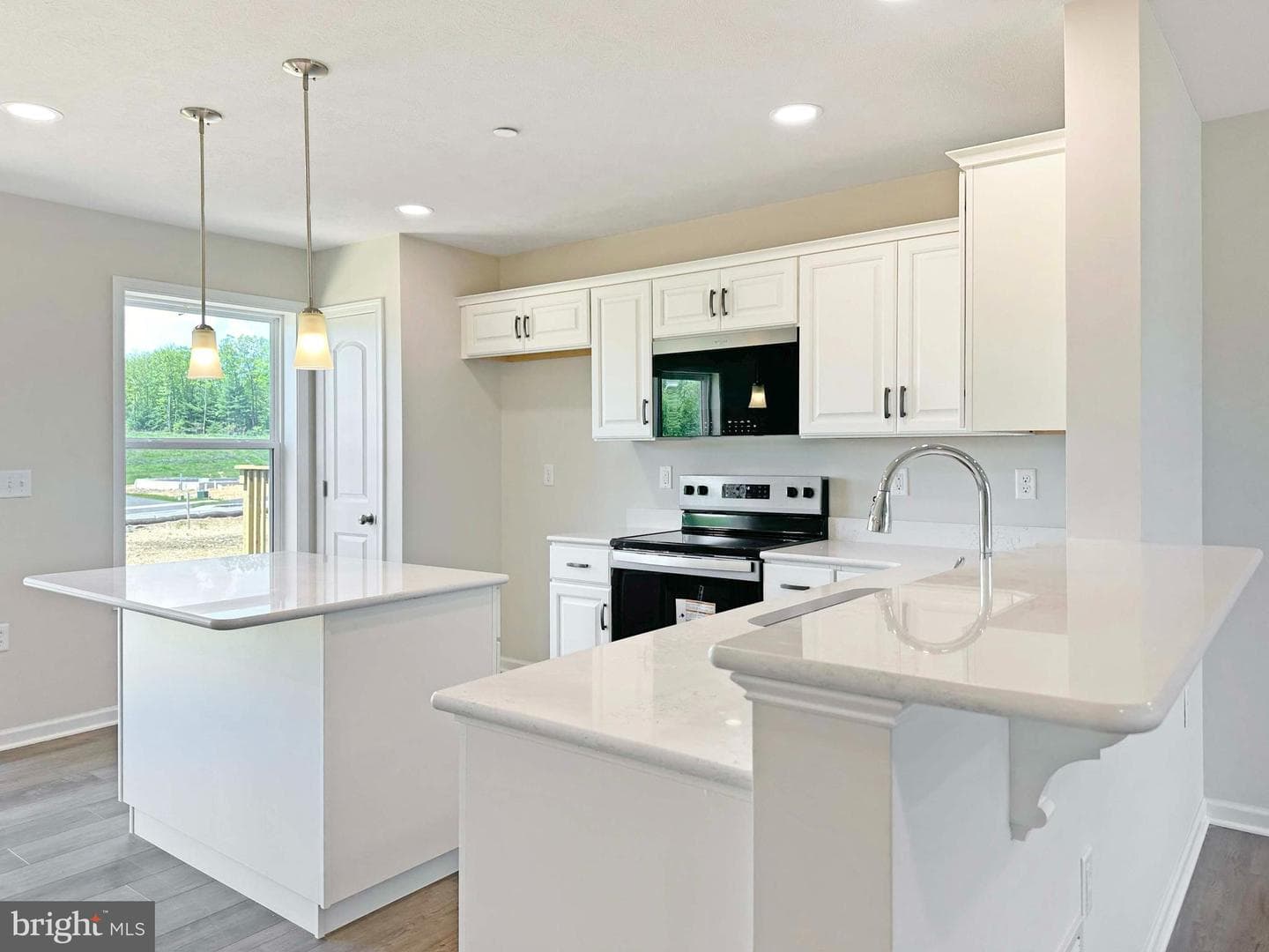 110 Dolomite Drive photo 9
