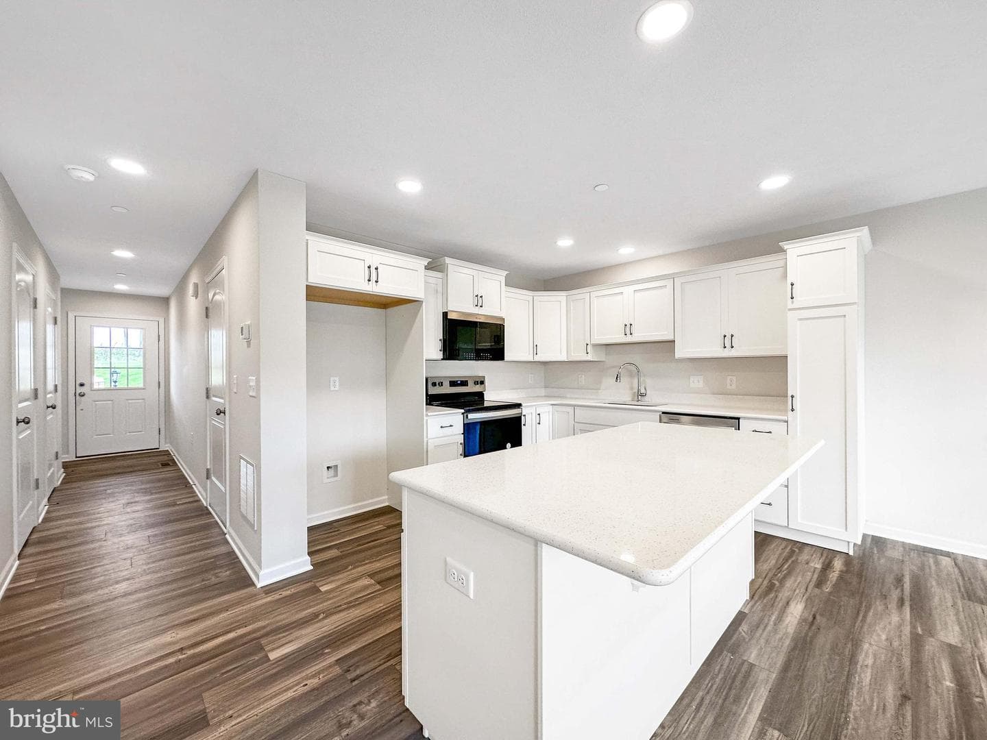 151 Highpoint Park Drive photo 6