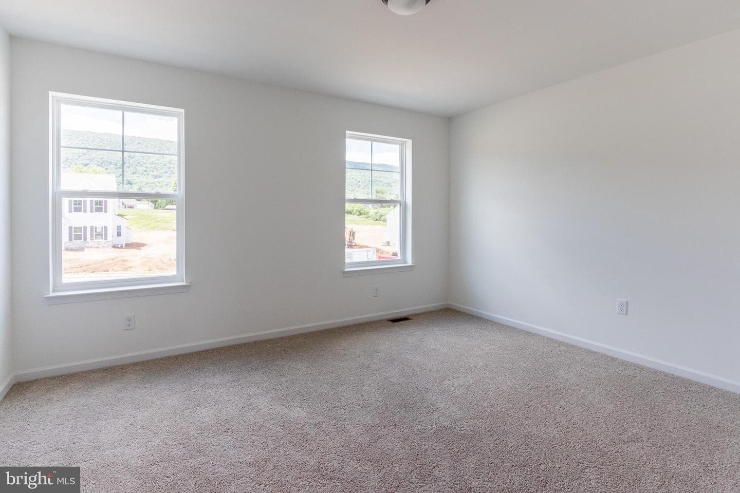 180 Saffron Boulevard #lot 91 photo 13