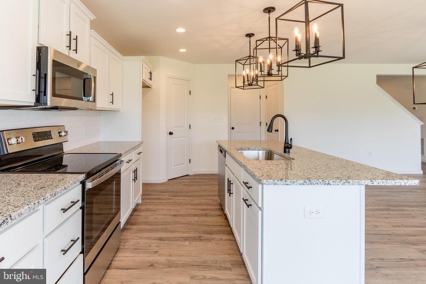 180 Saffron Boulevard #lot 91 photo 4