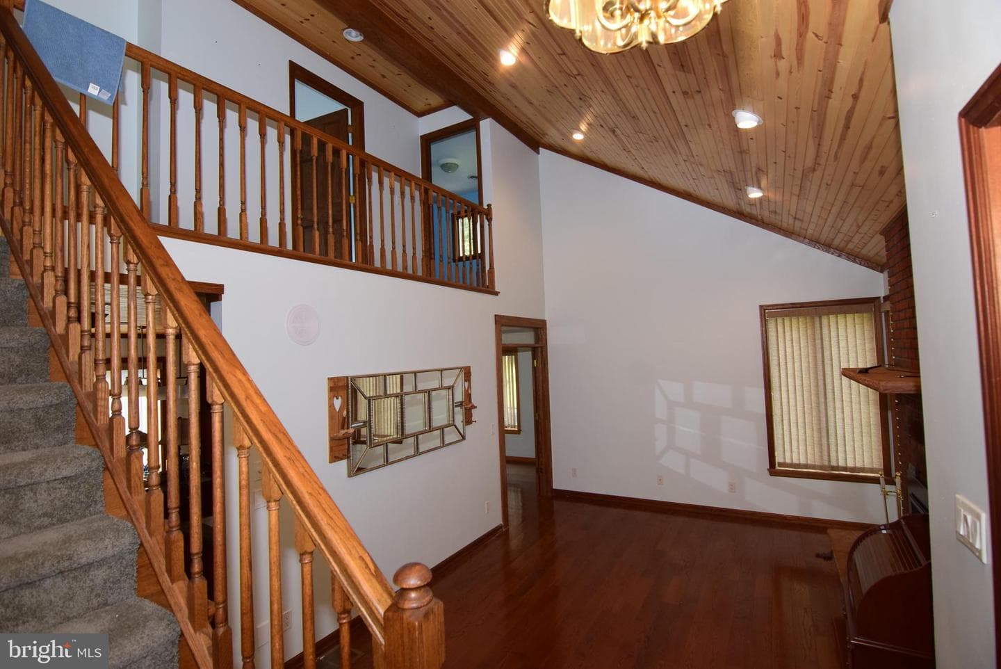 1296 Sunnyside Hollow Road photo 20