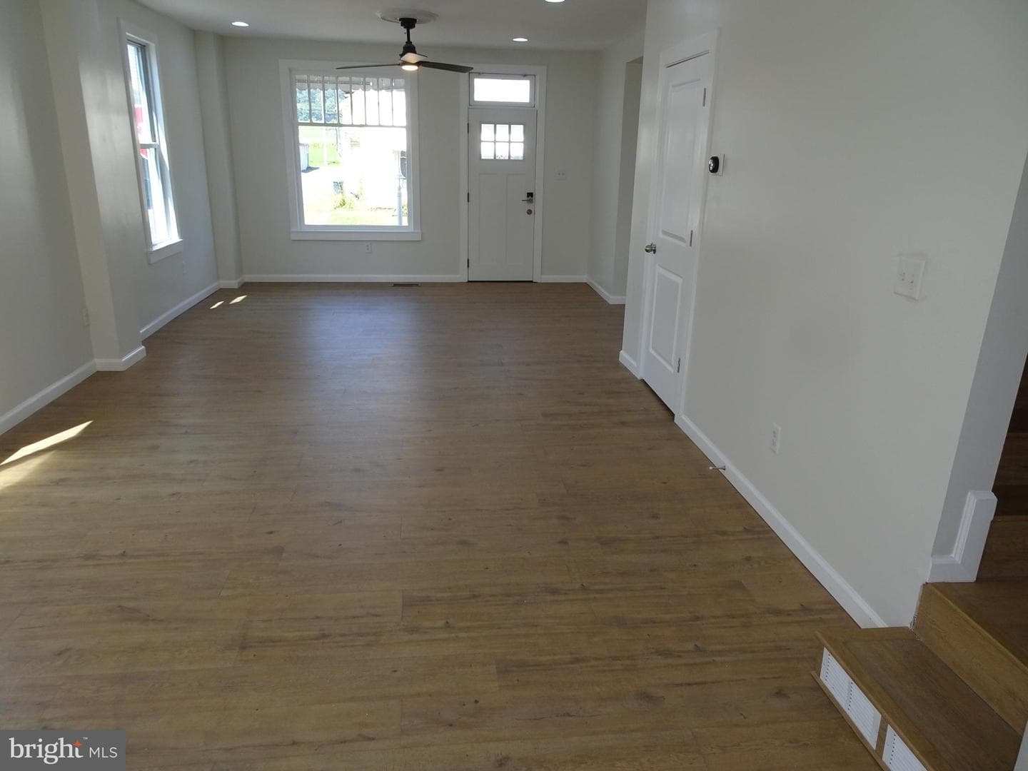 114 W Main Street photo 11