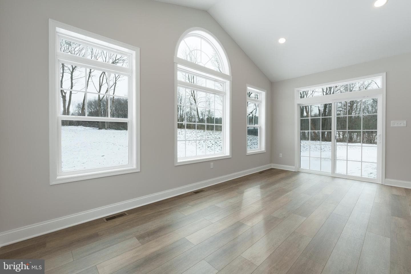 2431 Barns Lane photo 34