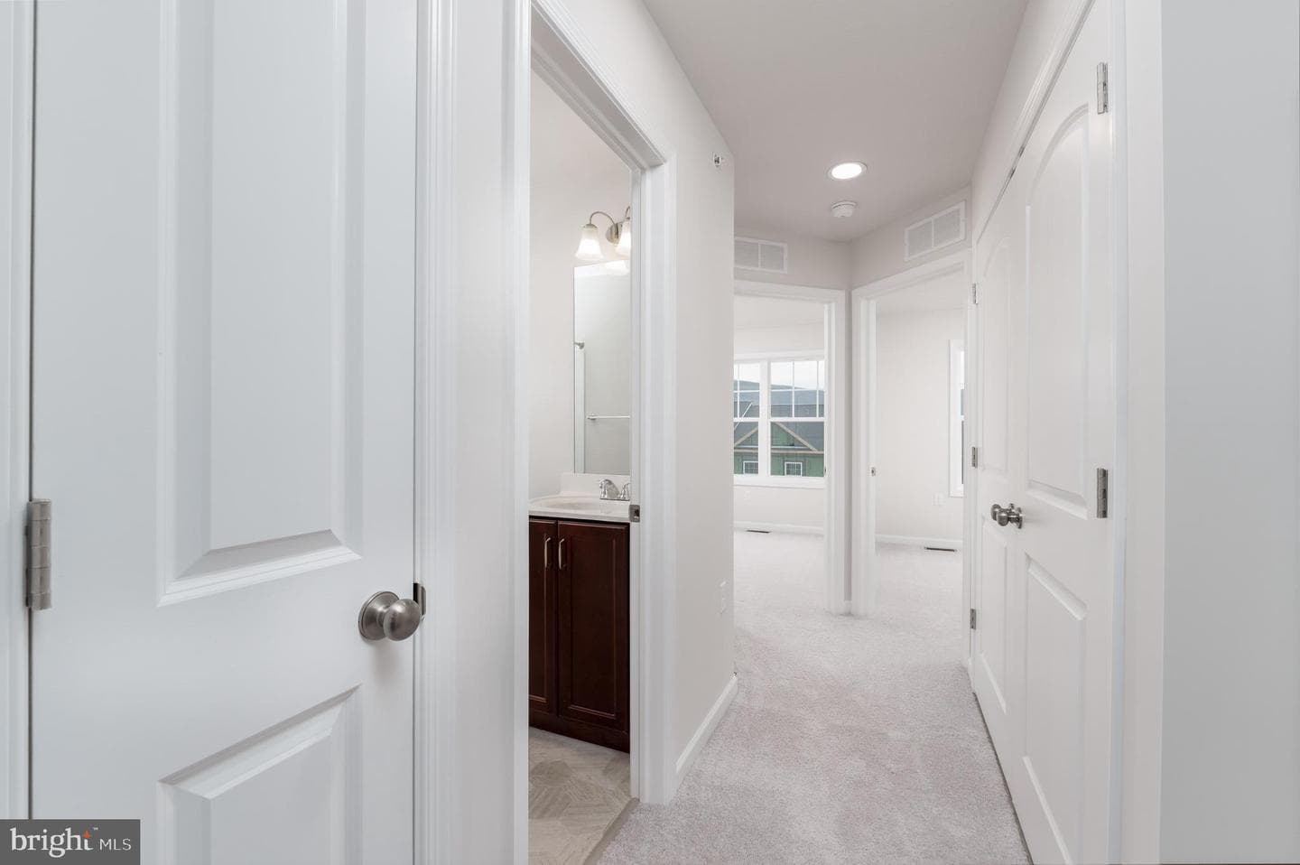 172 Highpoint Park Drive photo 12