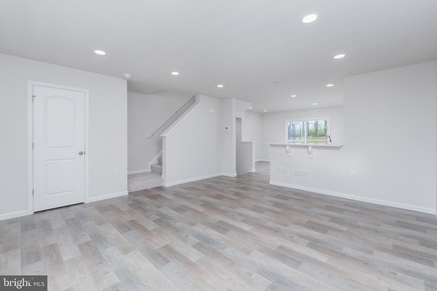 172 Highpoint Park Drive photo 9