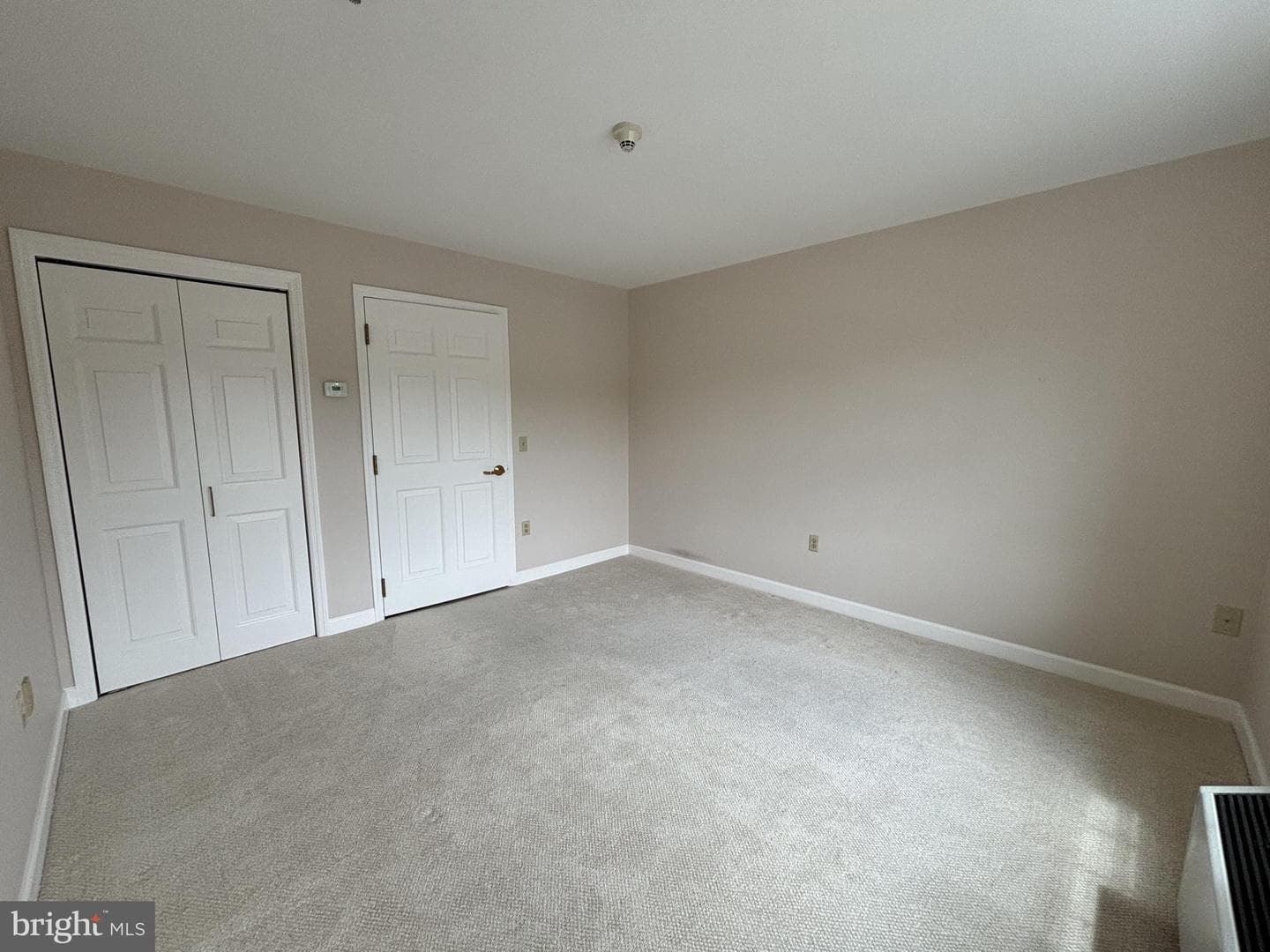 305 Village Heights Drive #222 photo 16