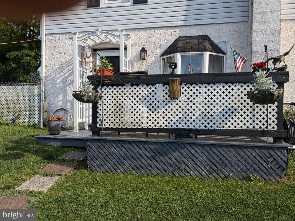 229 E Burnside Street photo 43