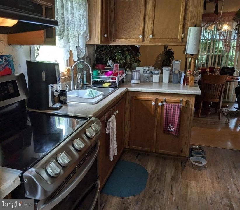 229 E Burnside Street photo 9