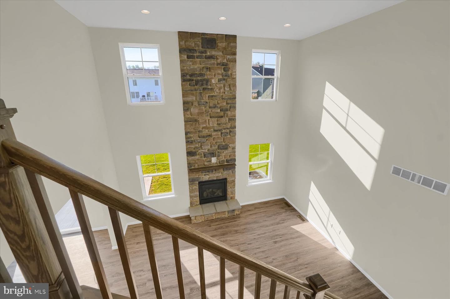83 Landon Drive photo 8