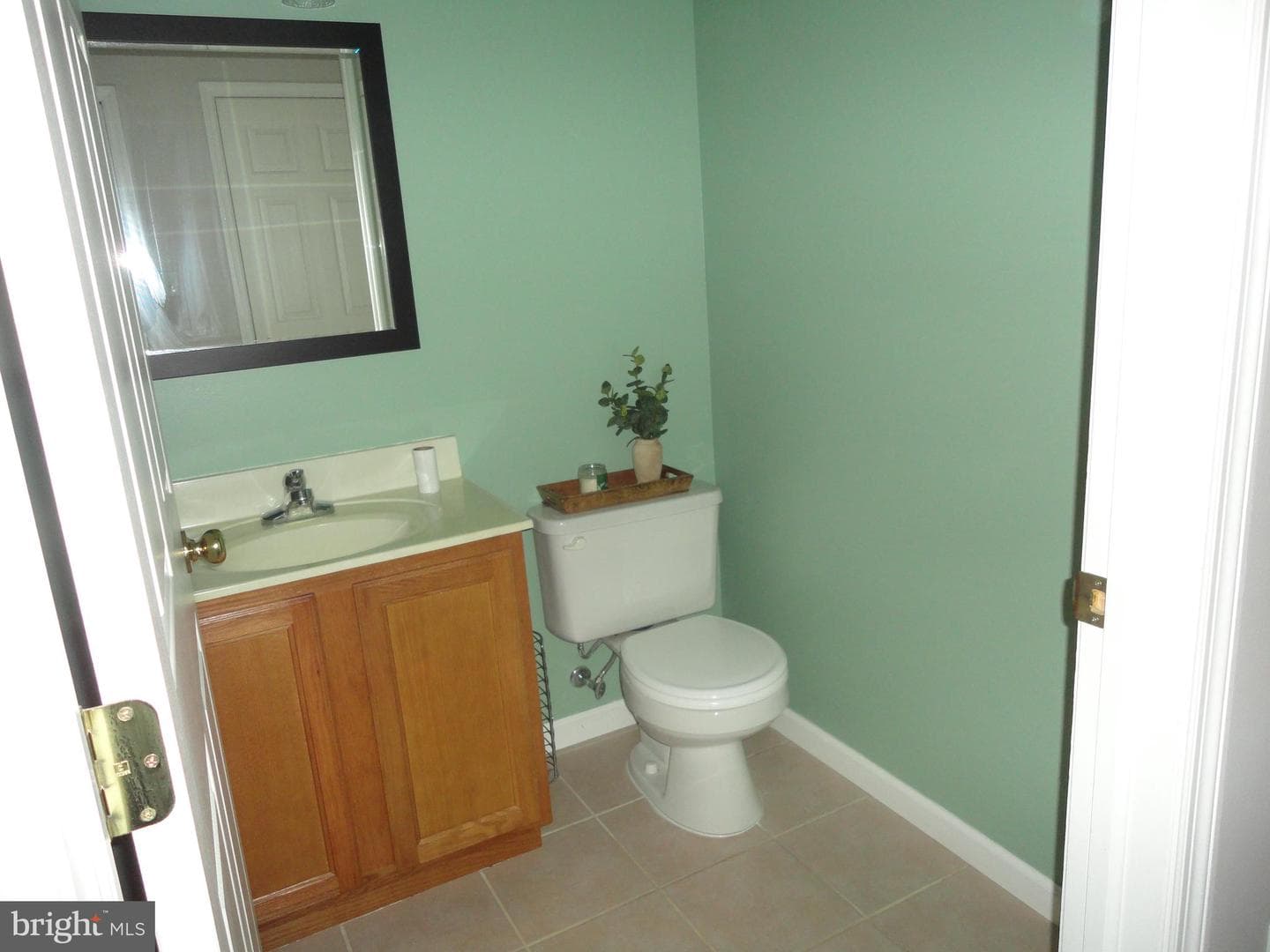 139 Winchester Court photo 18