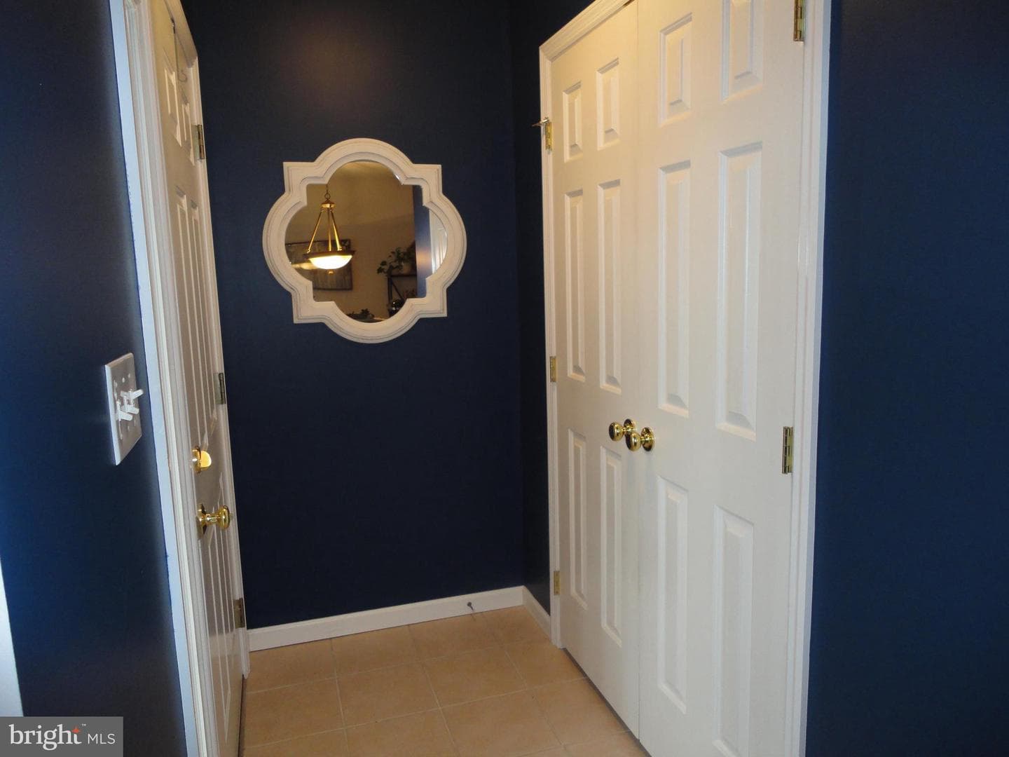 139 Winchester Court photo 4