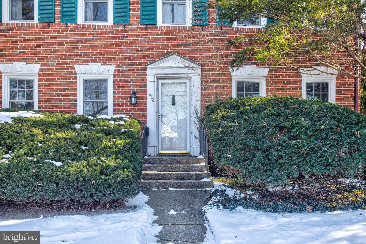 458 E Fairmount Avenue photo 3