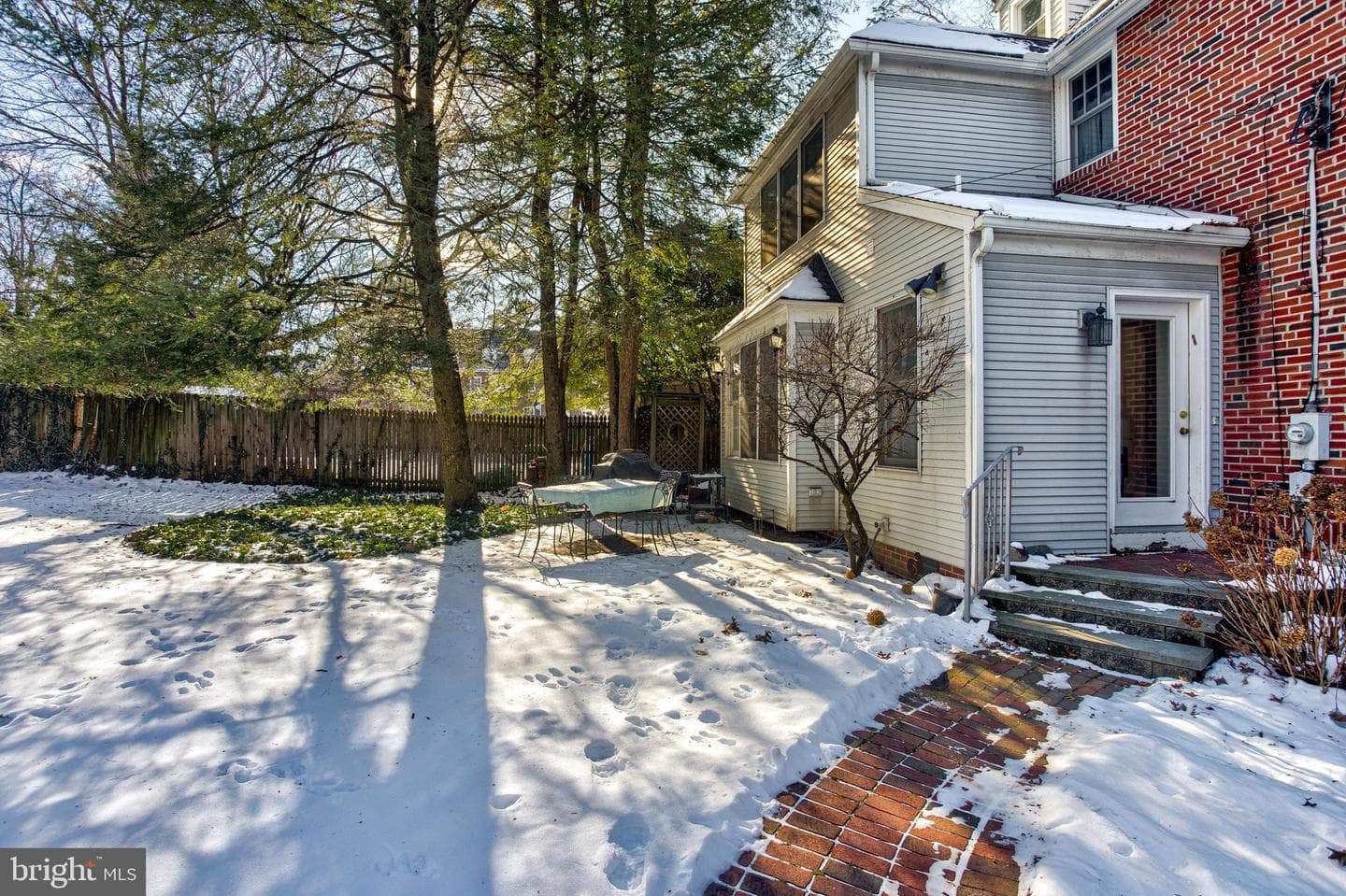 458 E Fairmount Avenue photo 41