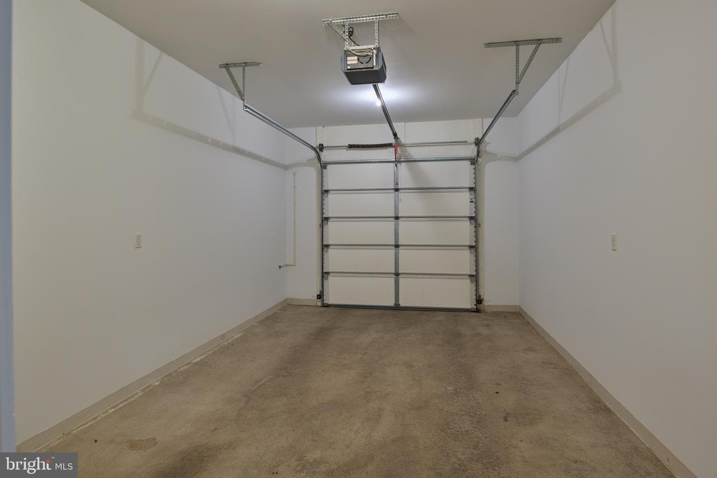 185 Wiltree Court photo 12