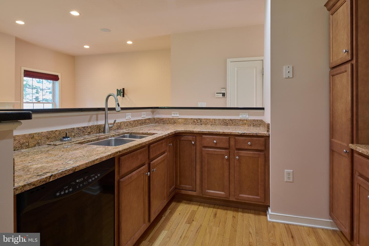 185 Wiltree Court photo 13