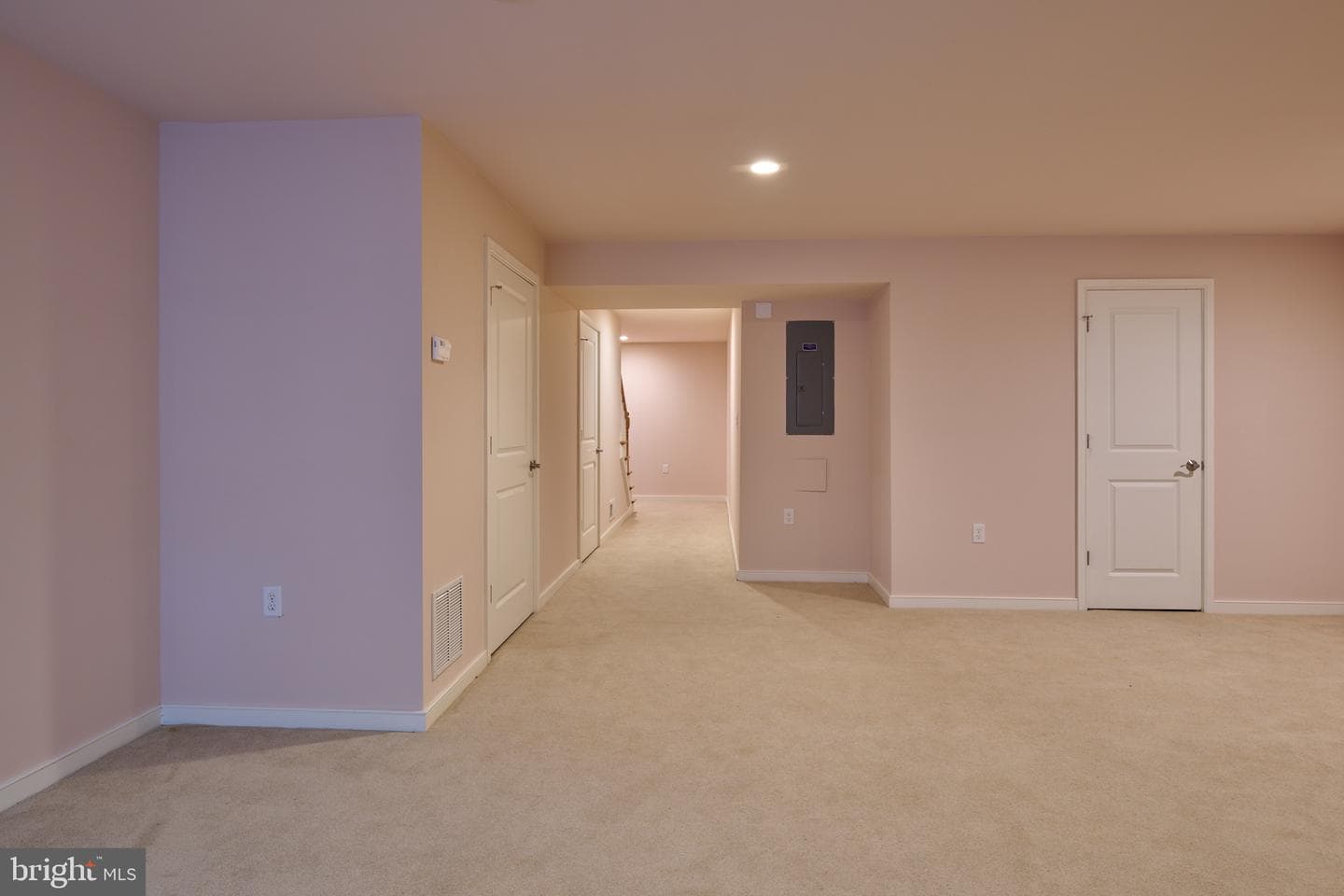 185 Wiltree Court photo 25