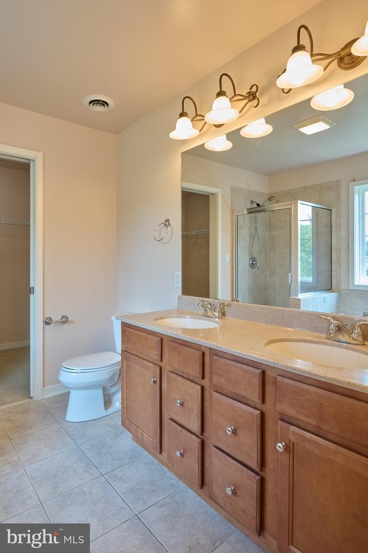 185 Wiltree Court photo 31