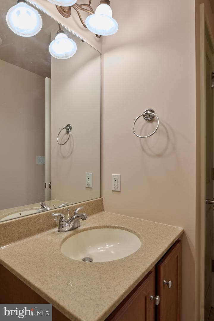 185 Wiltree Court photo 37