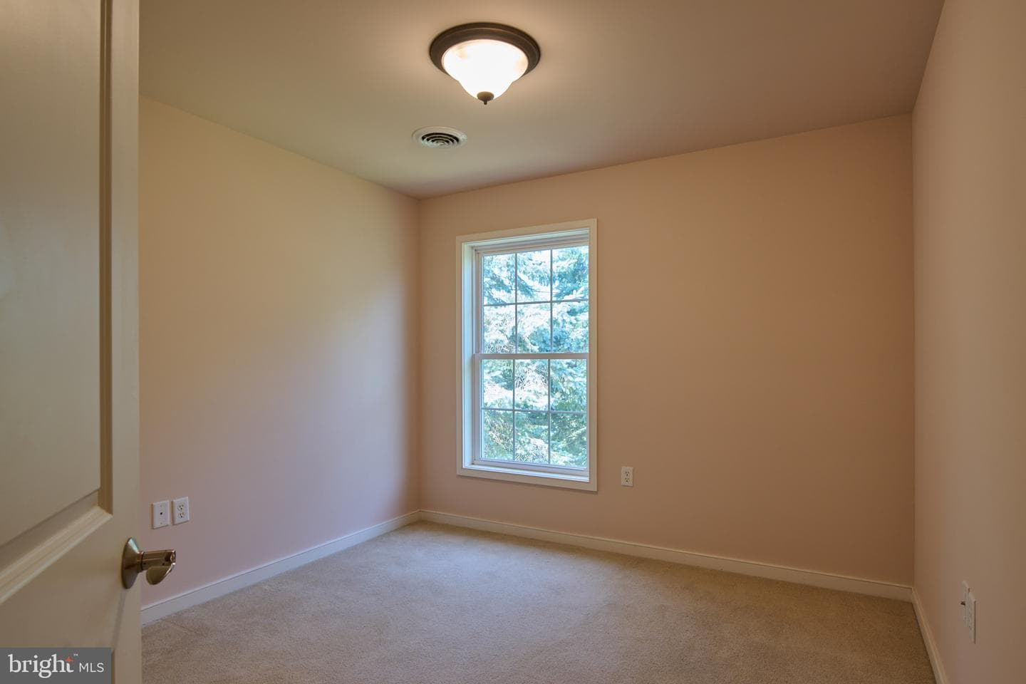 185 Wiltree Court photo 38