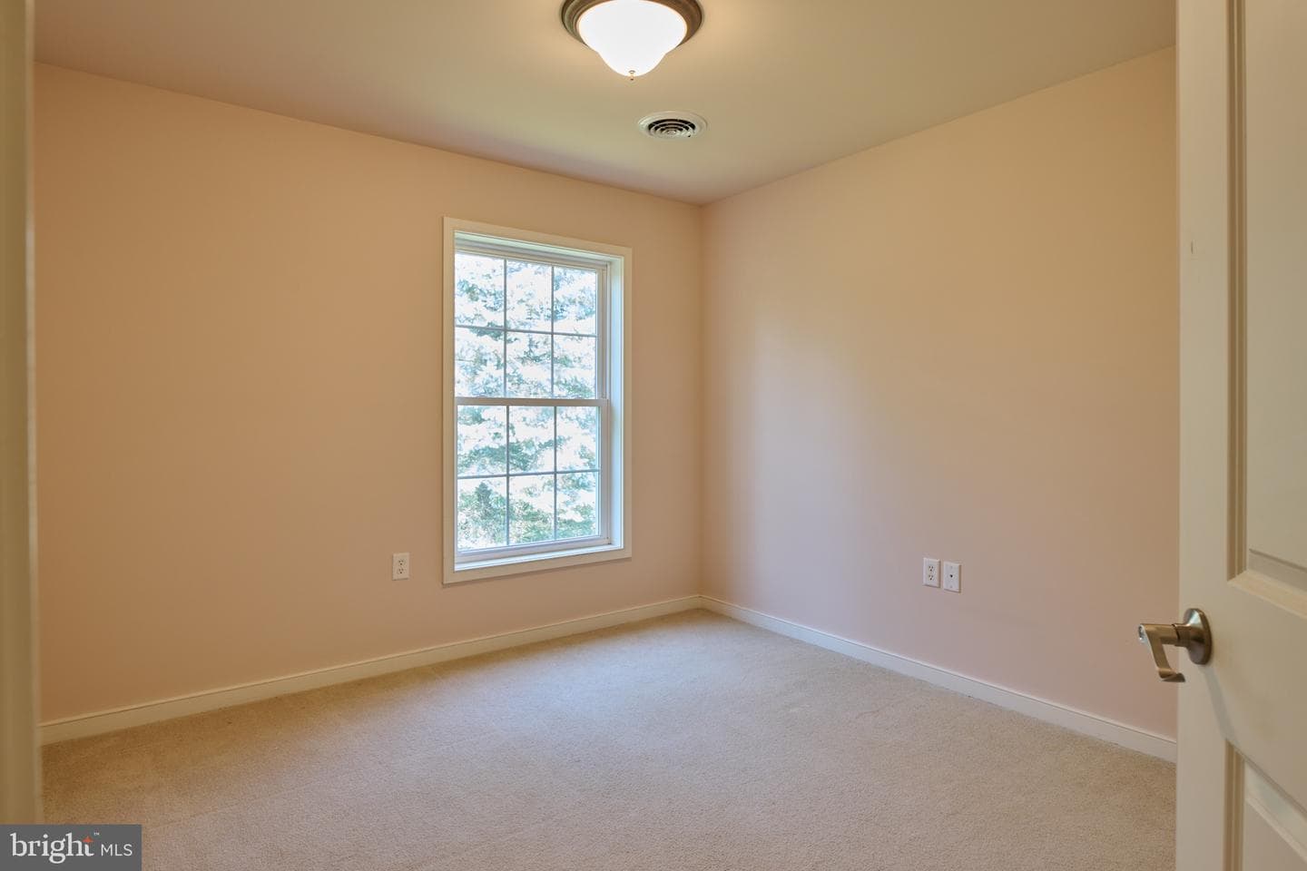 185 Wiltree Court photo 41