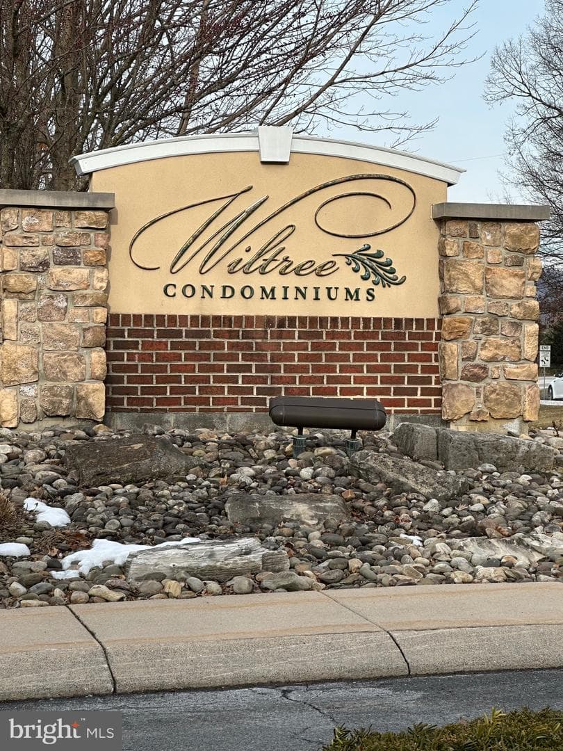 185 Wiltree Court photo 51