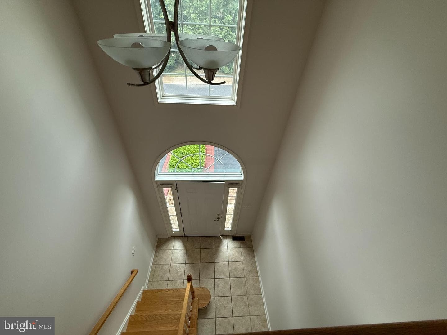 187 Wiltree Court photo 8