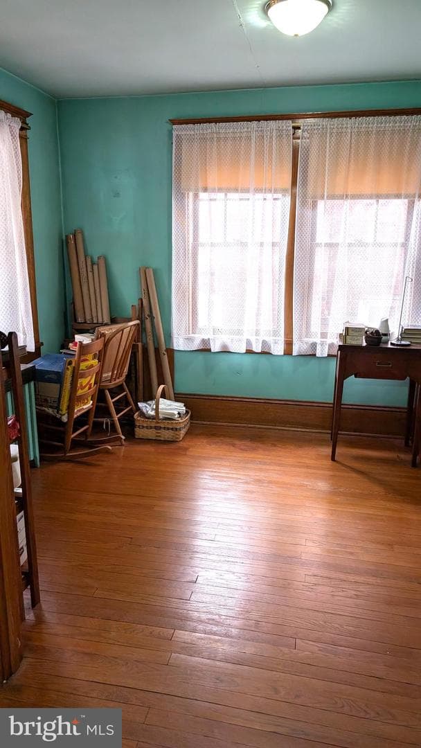 926 W Beaver Avenue photo 32