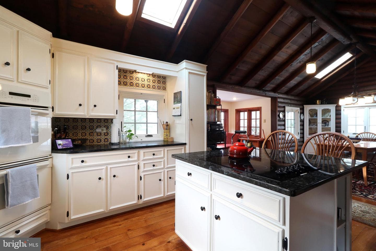 448 Hecla Road photo 17