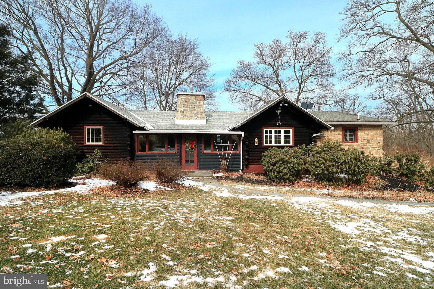 448 Hecla Road photo 4