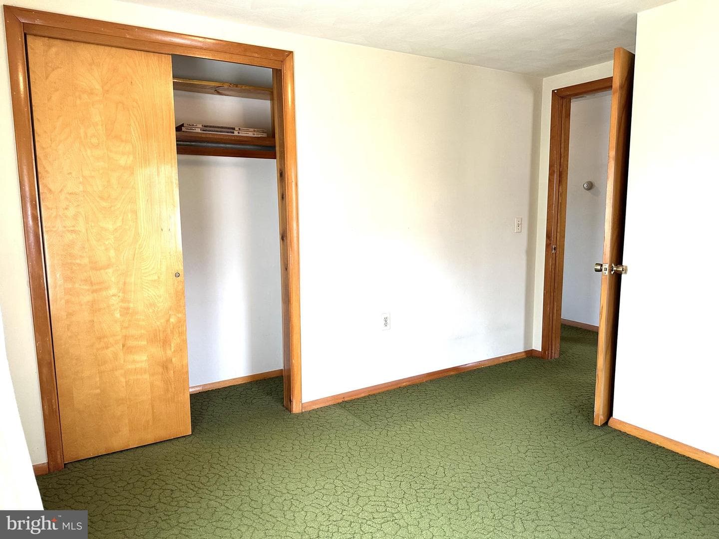 228 N McAllister Street photo 13