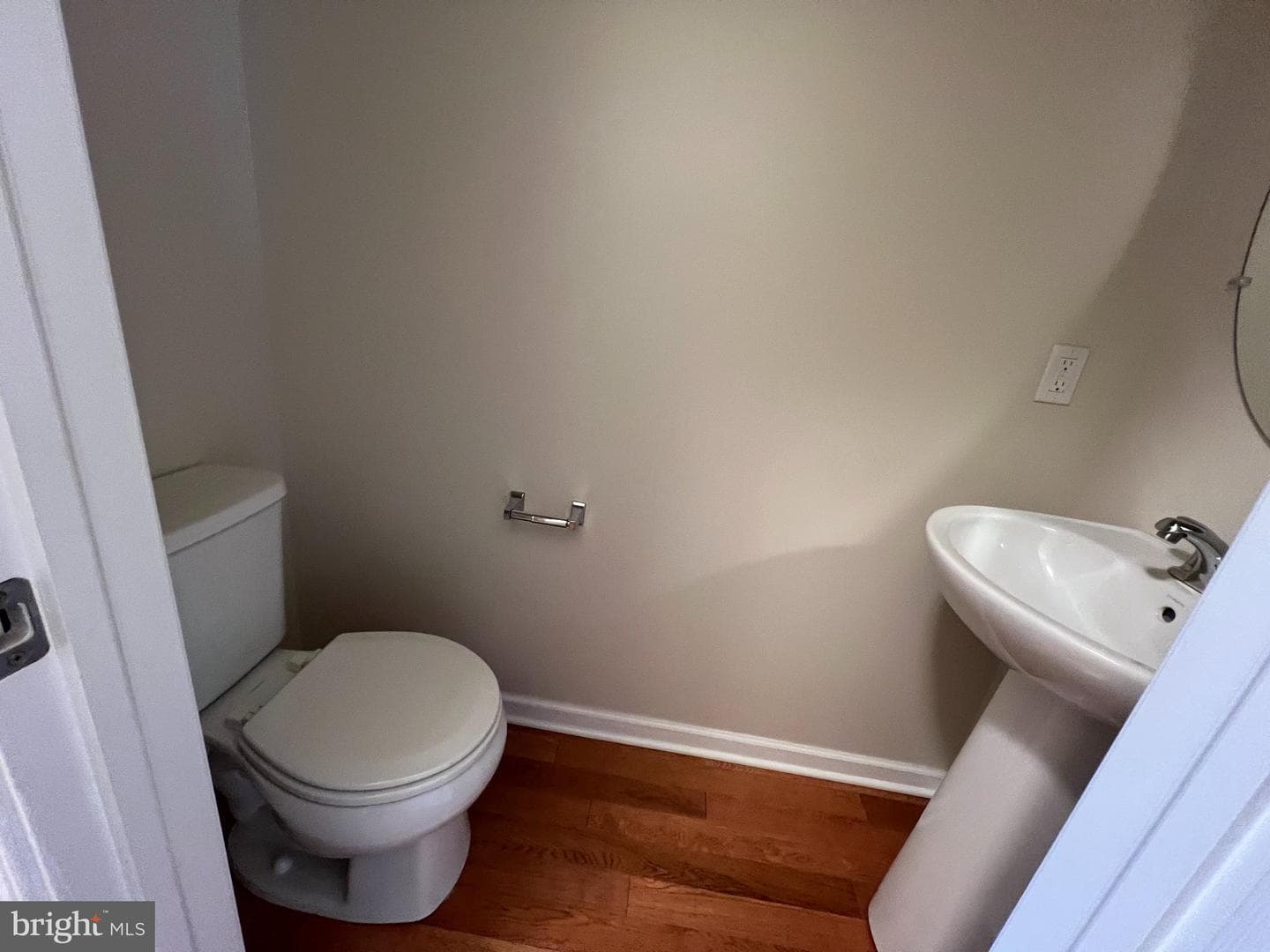 106 Deans Way photo 31
