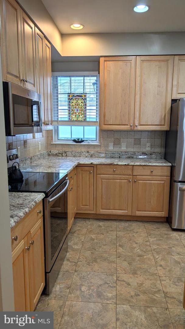 3221 Shellers Bend #840 photo 30