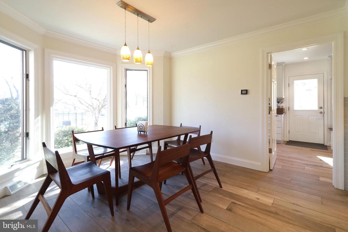 2610 Sleepy Hollow Drive photo 31
