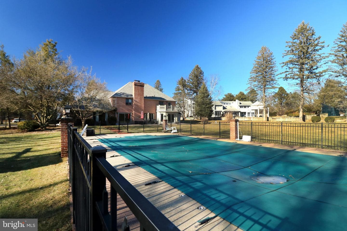 2610 Sleepy Hollow Drive photo 76