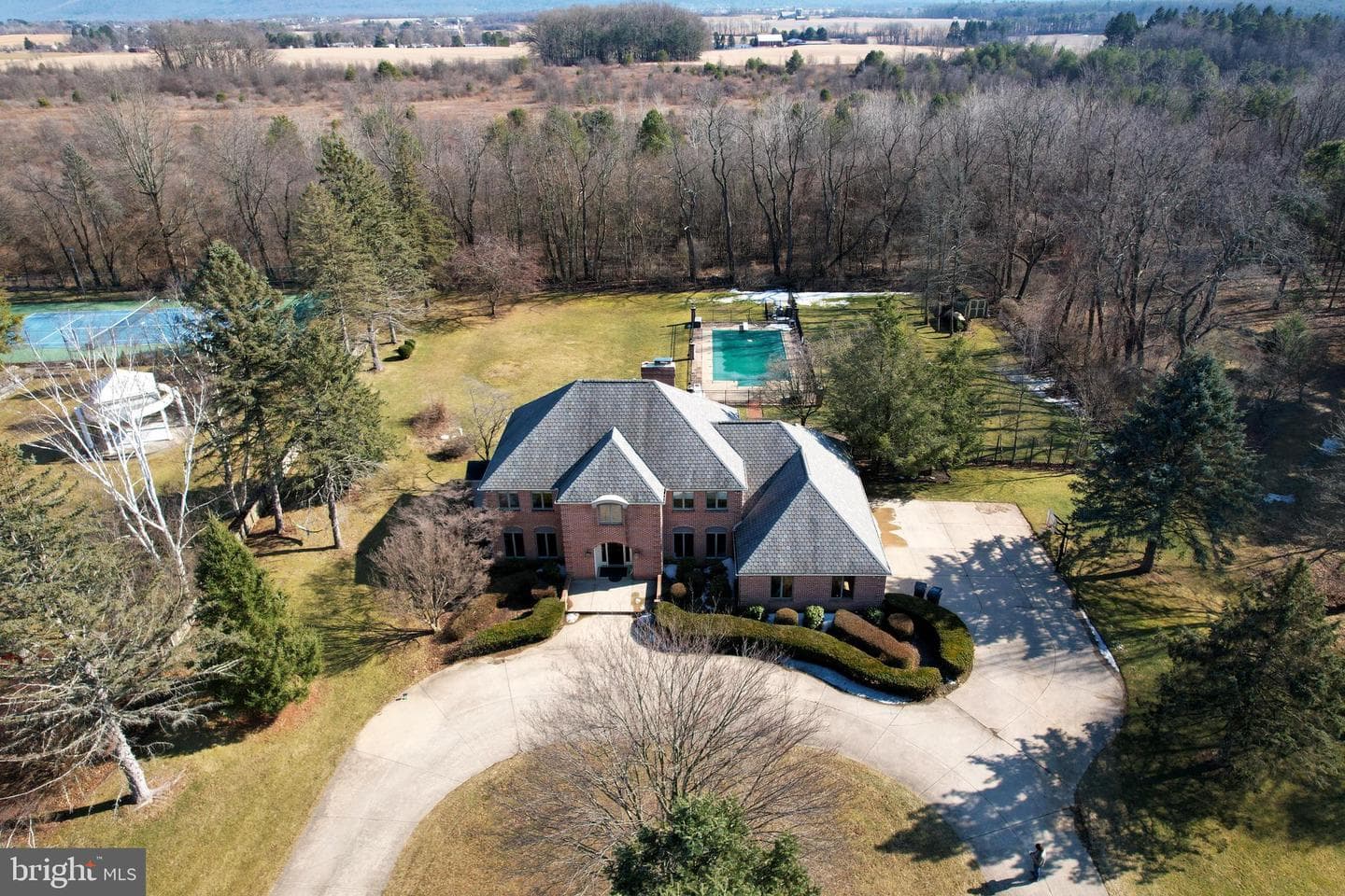 2610 Sleepy Hollow Drive photo 86