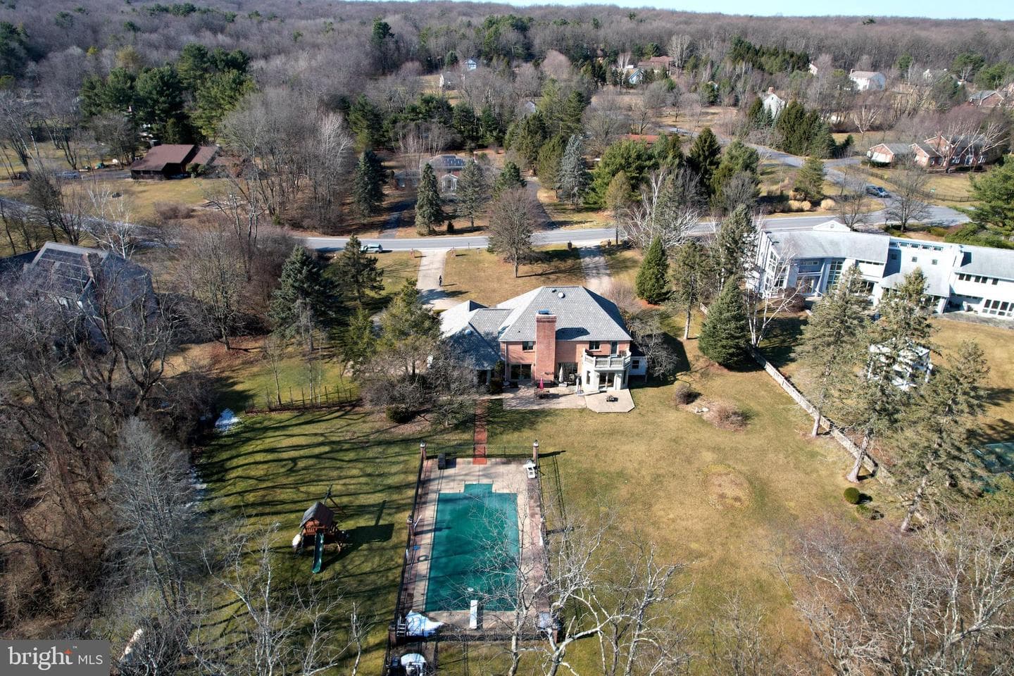 2610 Sleepy Hollow Drive photo 89