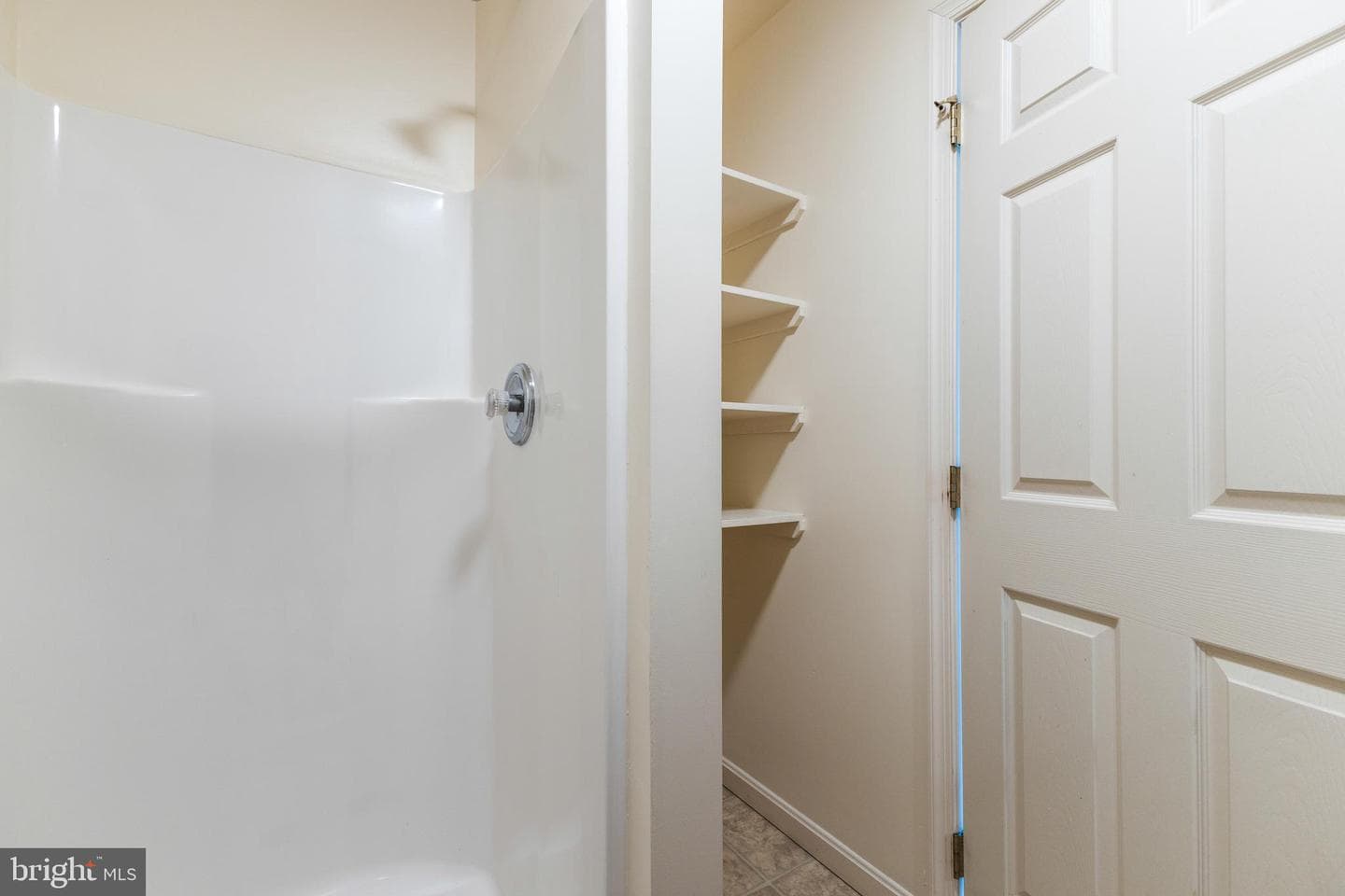 307 Chadham Court photo 18