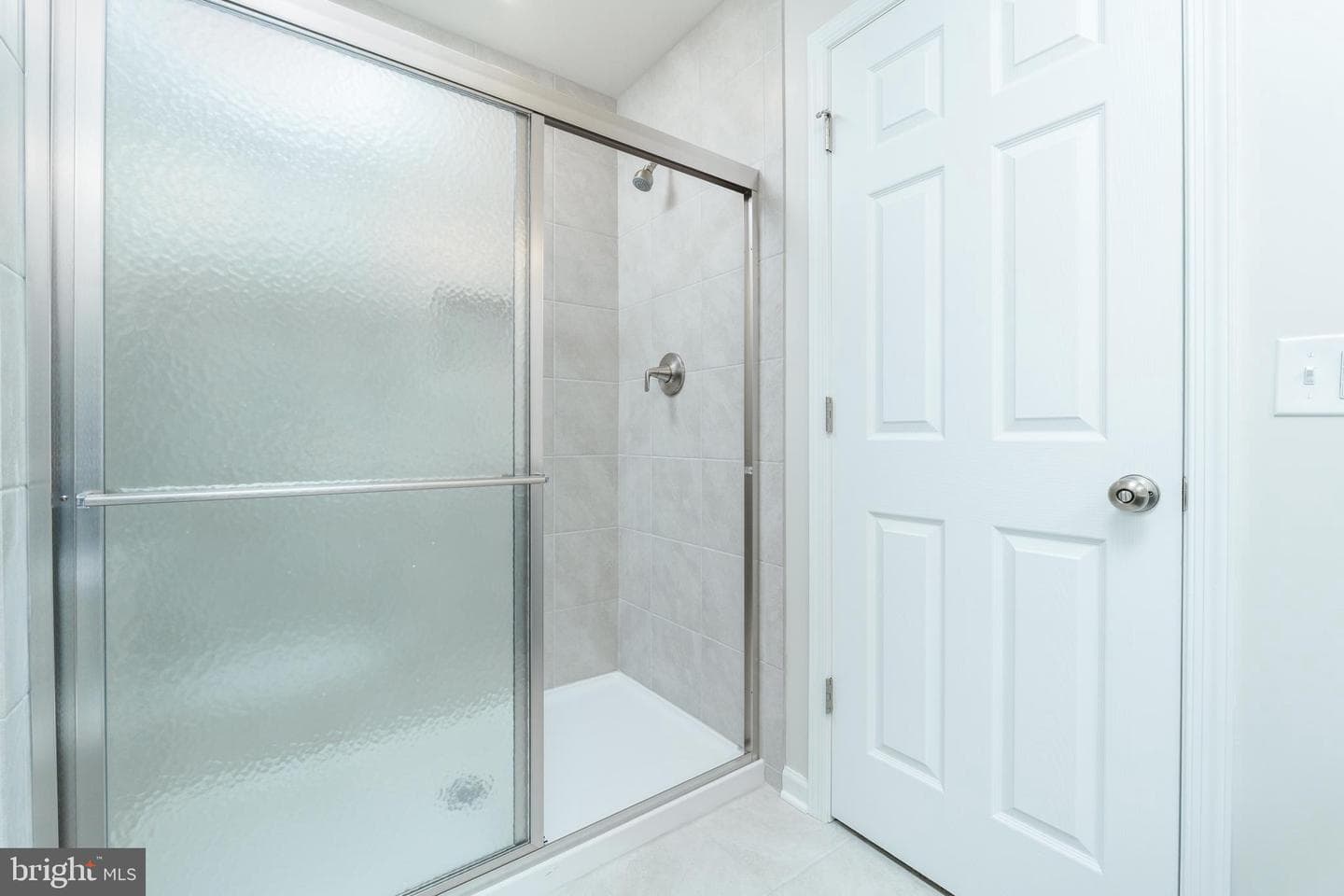 128 Dolomite Drive photo 16