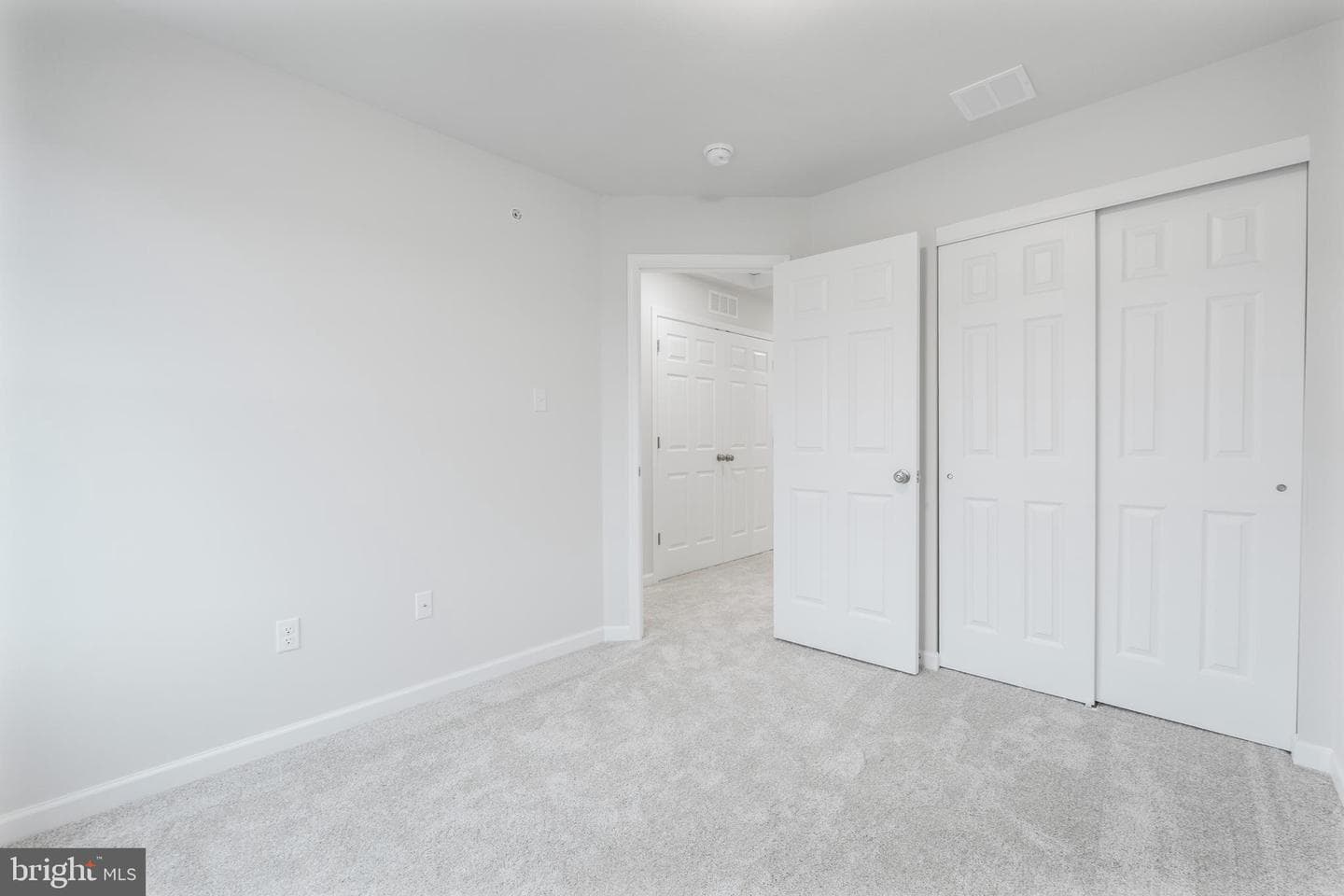 128 Dolomite Drive photo 20