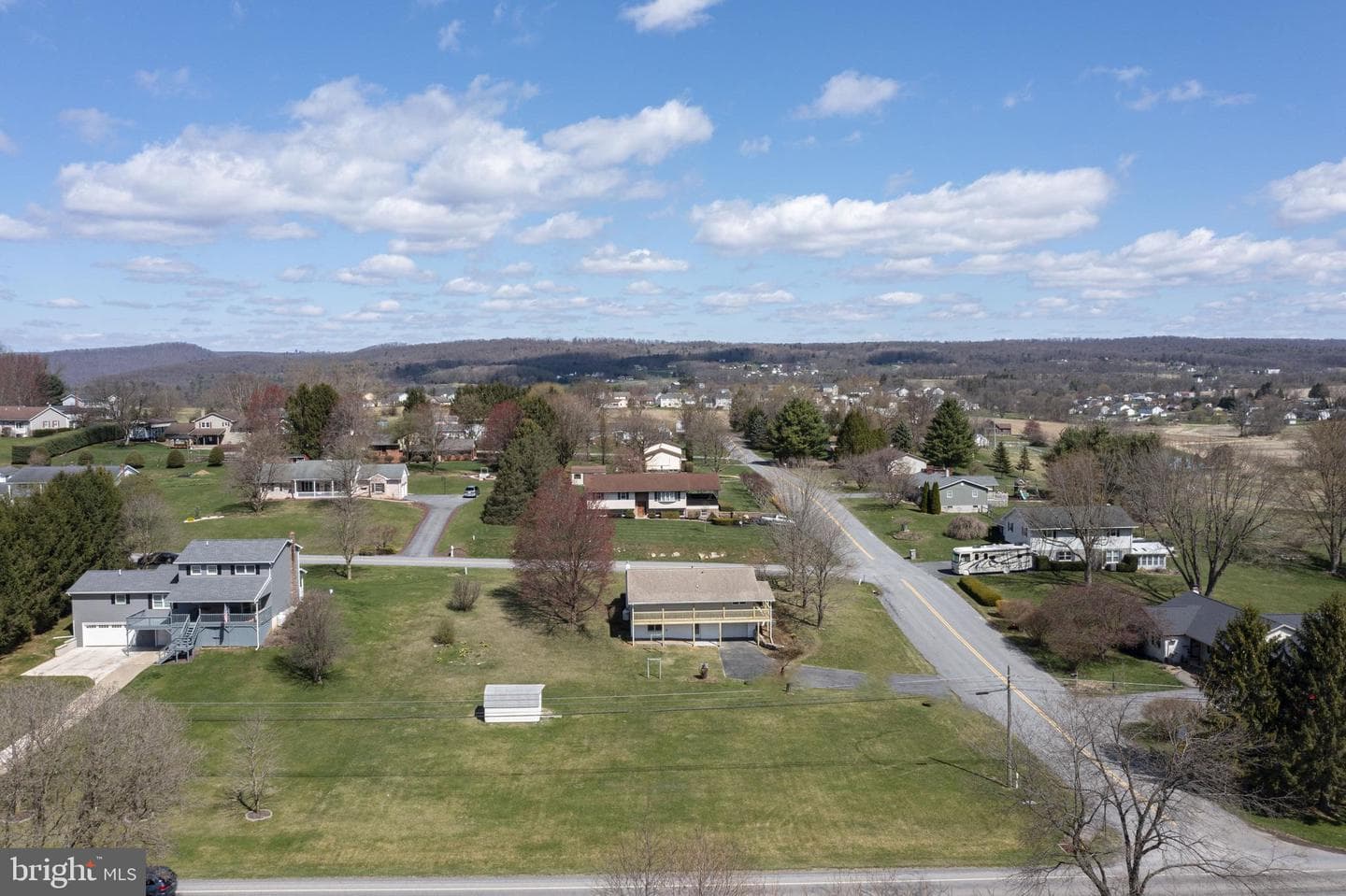 196 Scenic Drive photo 26
