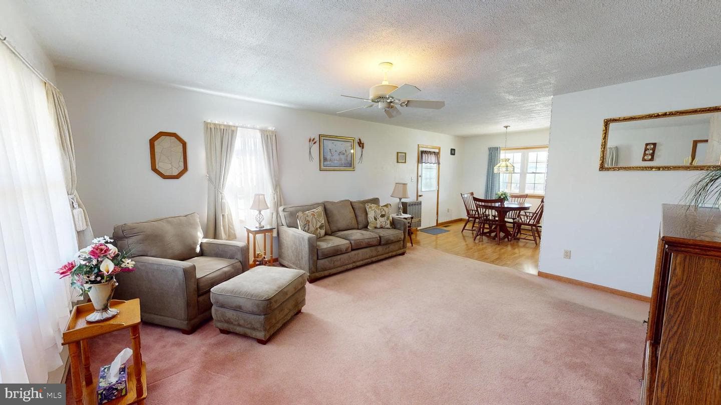196 Scenic Drive photo 5