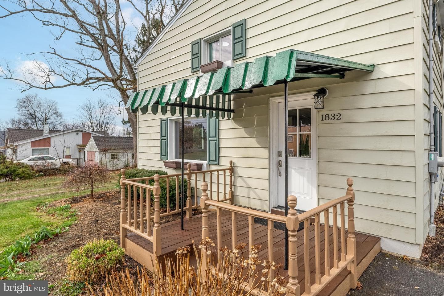 1832 Waddle Road photo 3