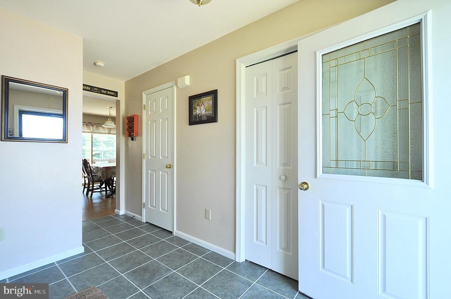 2164 Autumnwood Drive photo 4